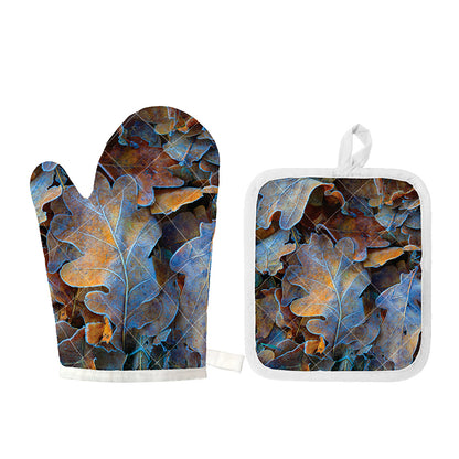 Frozen Oak leaf Print Oven Mitt And Pot Holder Set