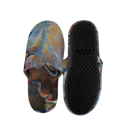 Frozen Oak leaf Print Slippers