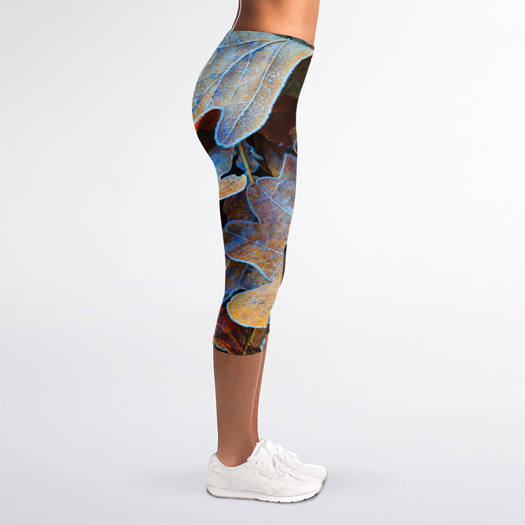Frozen Oak leaf Print Women's Capri Leggings