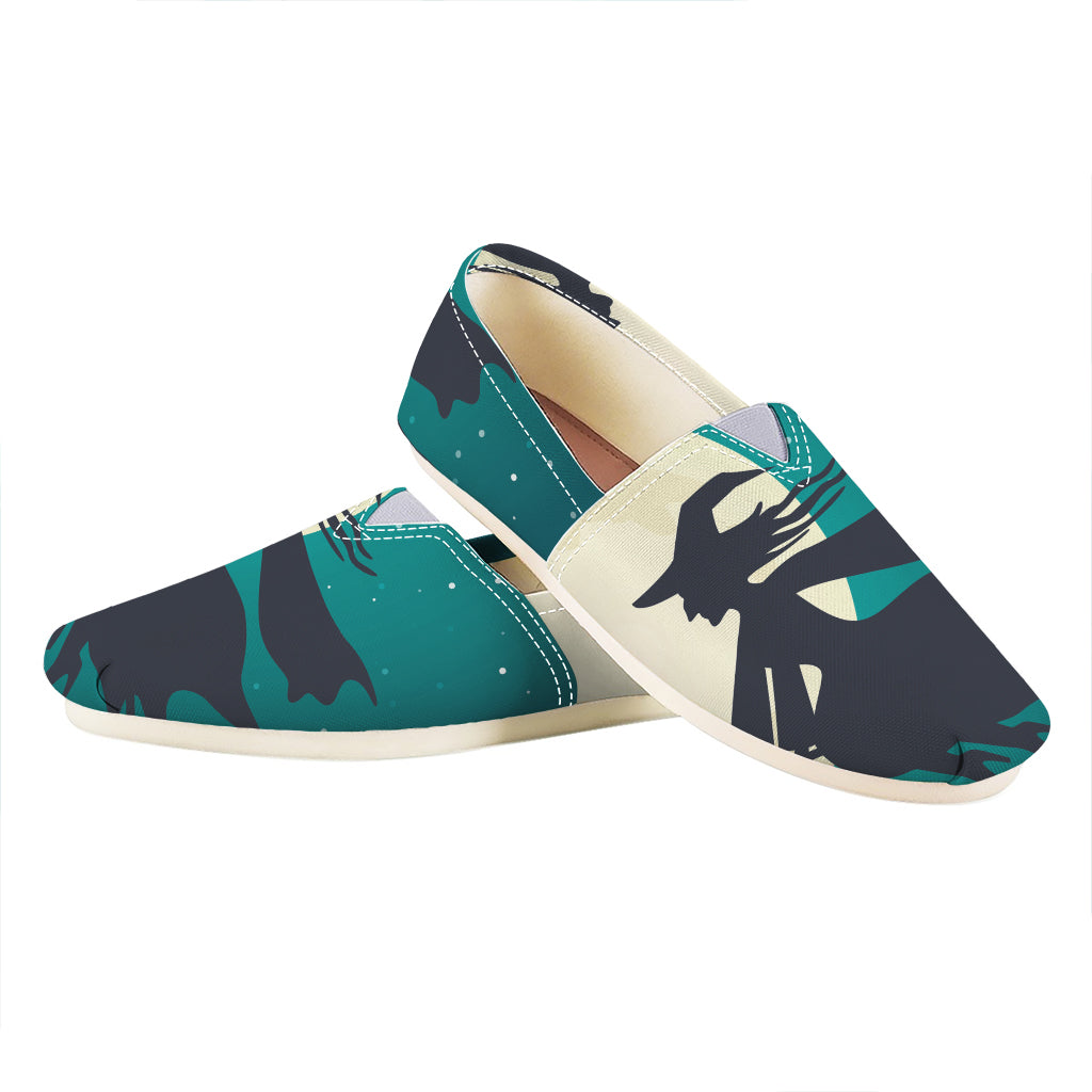 Full Moon Halloween Flying Witch Print Casual Shoes