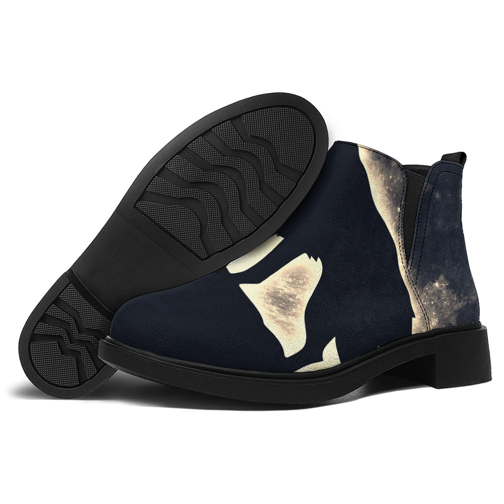 Full Moon Howling Wolf Print Flat Ankle Boots