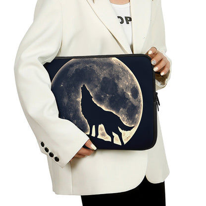 Full Moon Howling Wolf Print Laptop Sleeve