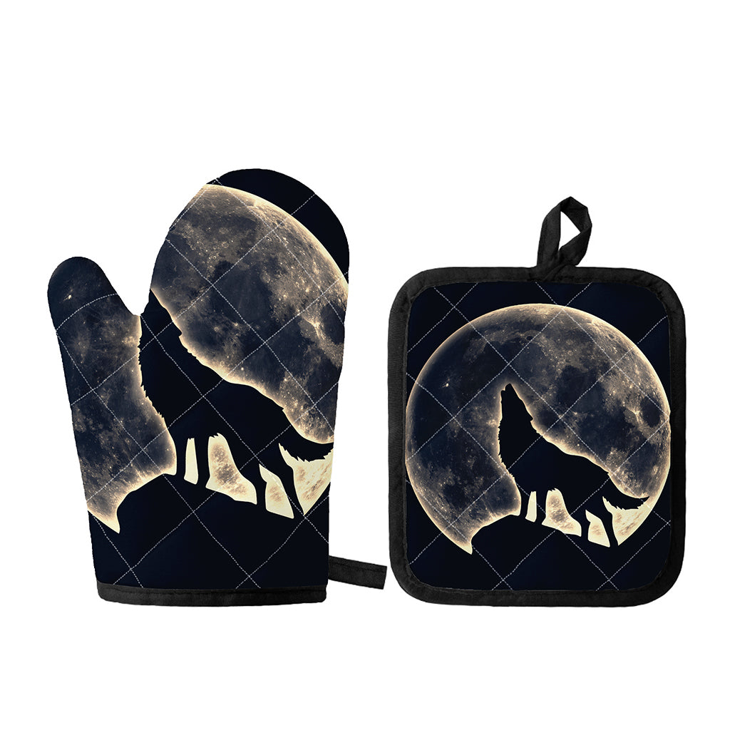 Full Moon Howling Wolf Print Oven Mitt And Pot Holder Set