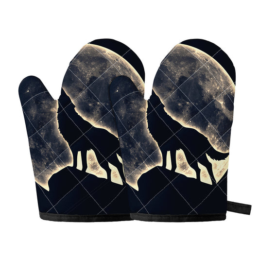 Full Moon Howling Wolf Print Oven Mitts