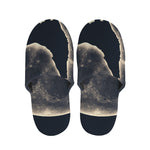 Full Moon Howling Wolf Print Slippers
