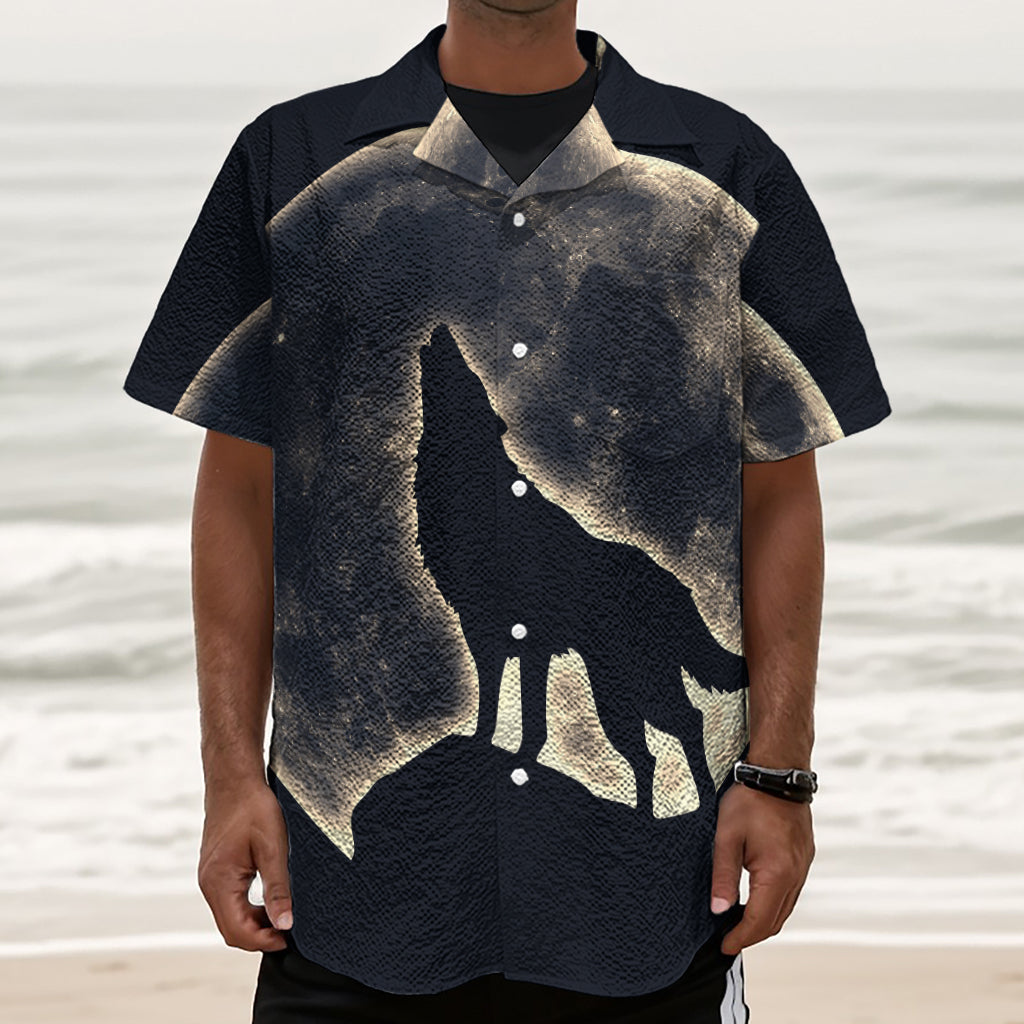 Full Moon Howling Wolf Print Textured Short Sleeve Shirt