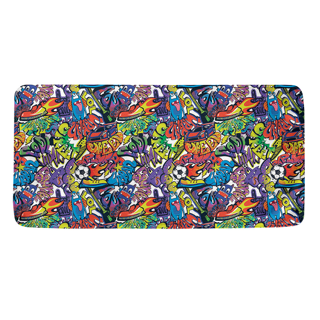 Funky Graffiti Pattern Print Towel