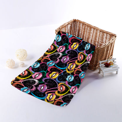 Funky Kiss Lips Pattern Print Towel