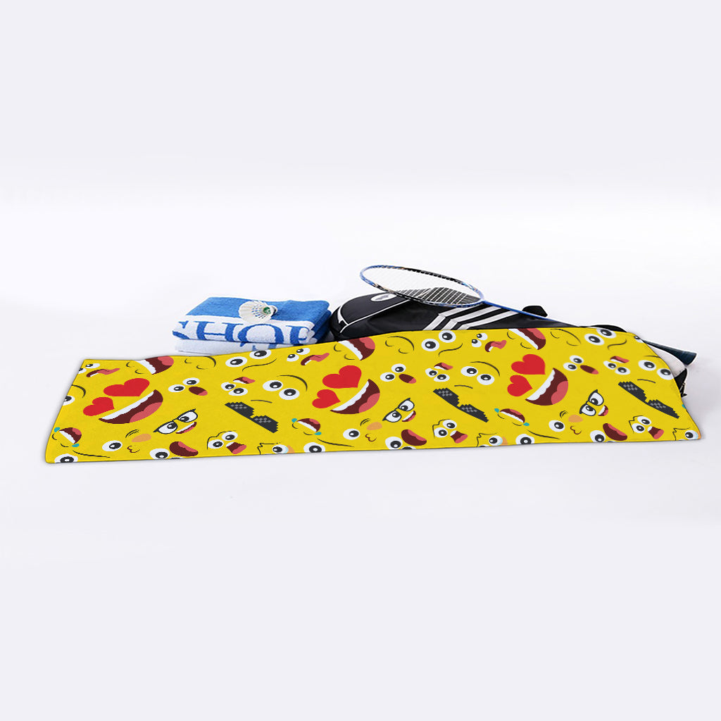 Funny Emoji Pattern Print Sports Towel