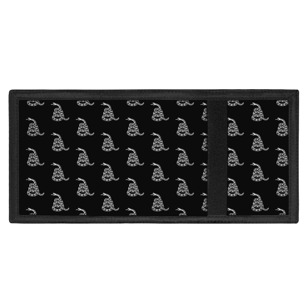 Gadsden Flag Pattern Print Trifold Wallet