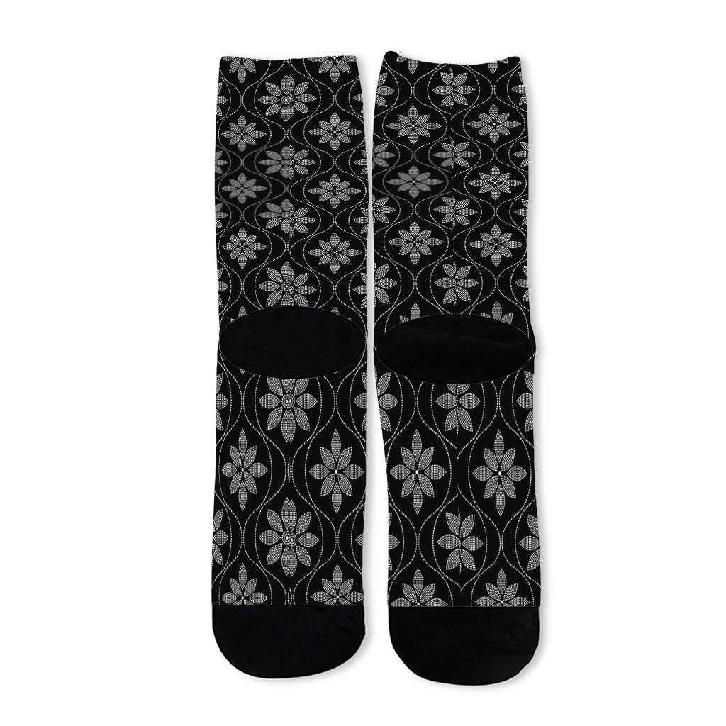 Geometric Dot Flower Pattern Print Long Socks