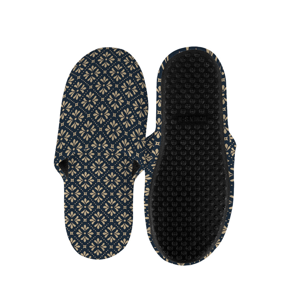 Geometric Floral Print Slippers