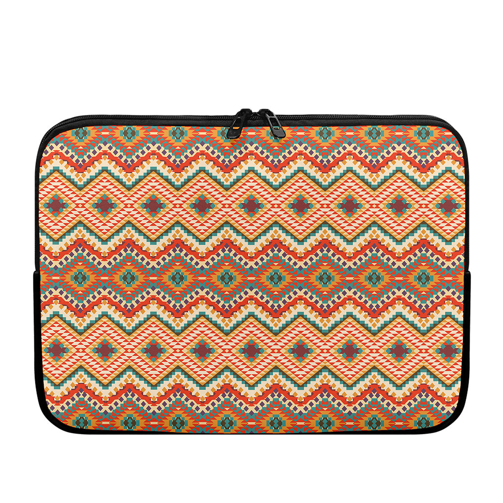 Geometric Navajo Pattern Print Laptop Sleeve