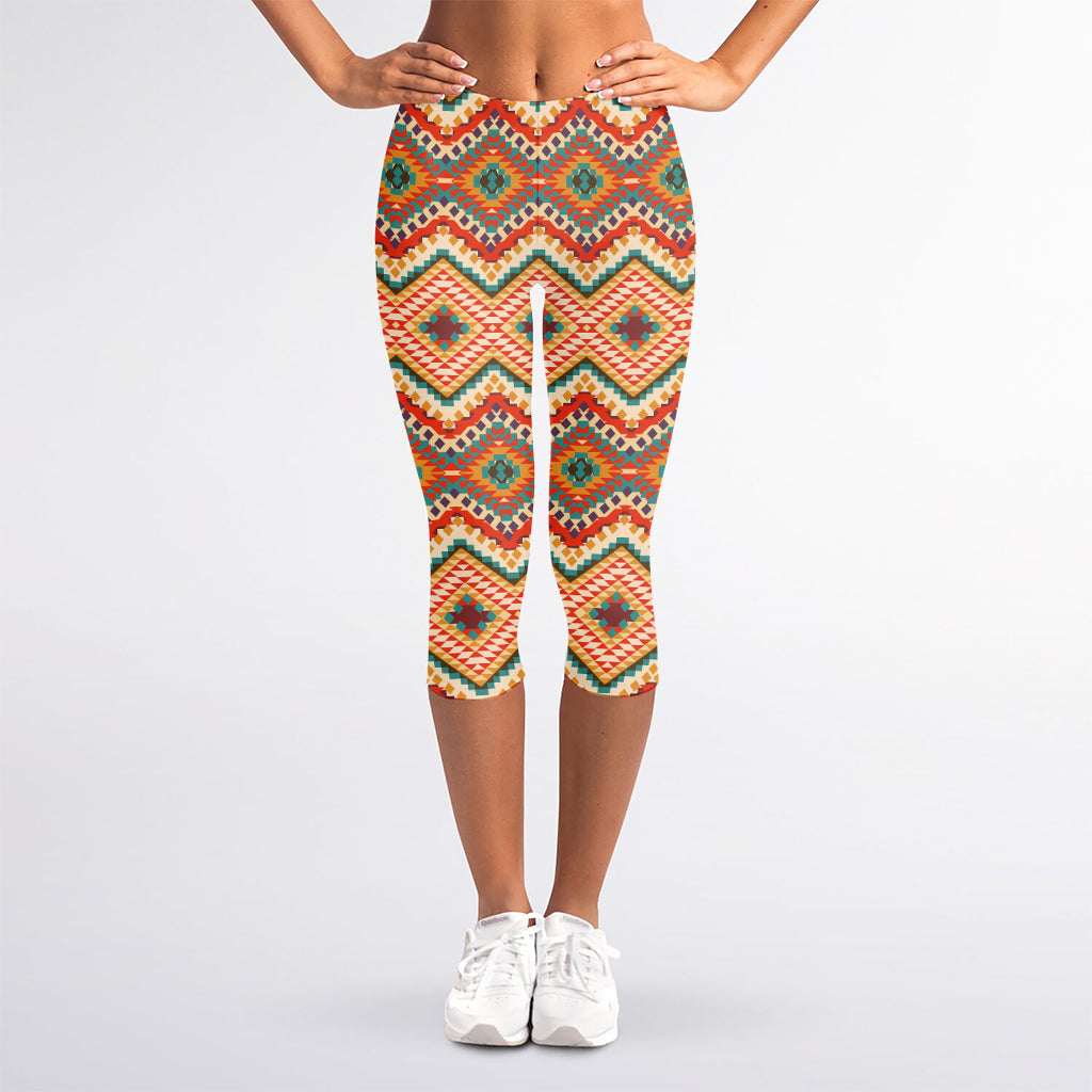 Geometric Navajo Pattern Print Women's Capri Leggings