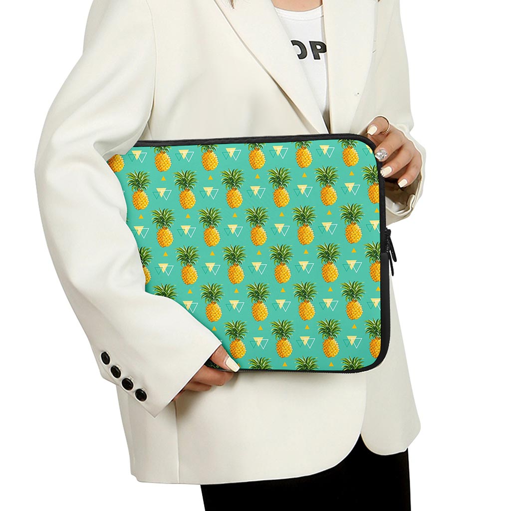 Geometric Pineapple Pattern Print Laptop Sleeve