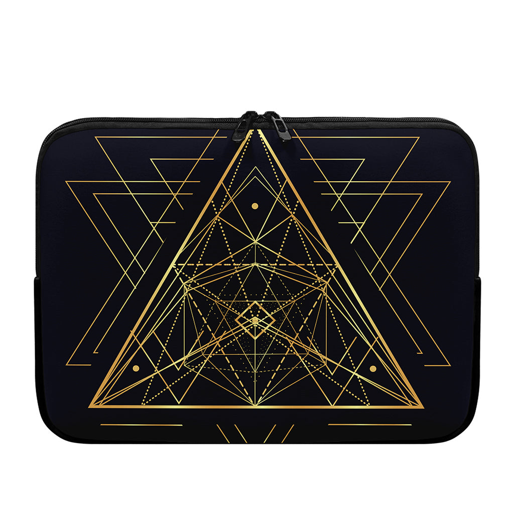Geometric Pyramid Print Laptop Sleeve