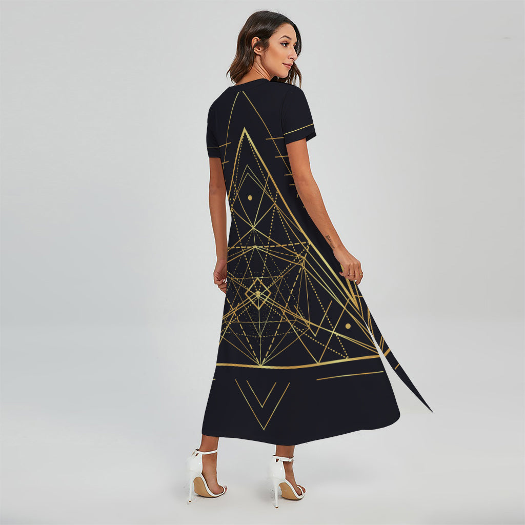 Geometric Pyramid Print Short Sleeve Maxi Dress