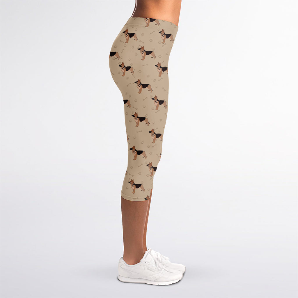 German Shepherd Dog Pattern Print Women's Capri Leggings