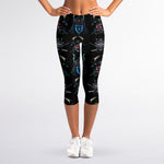 Ghost Samurai Mask Pattern Print Women's Capri Leggings