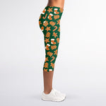Gingerbread Cookies Pattern Print Women's Capri Leggings
