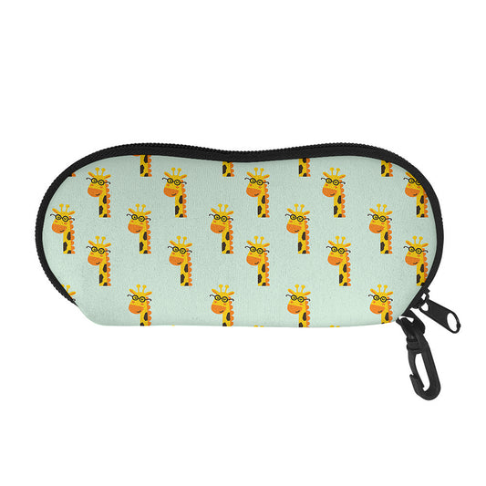 Giraffe With Glasses Pattern Print Glasses Case