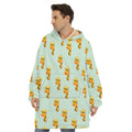 Giraffe With Glasses Pattern Print Hoodie Blanket