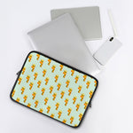 Giraffe With Glasses Pattern Print Laptop Sleeve