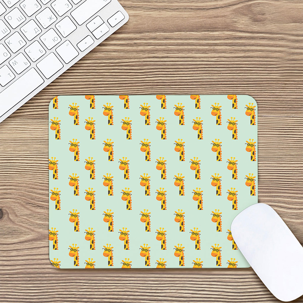 Giraffe With Glasses Pattern Print Mouse Pad
