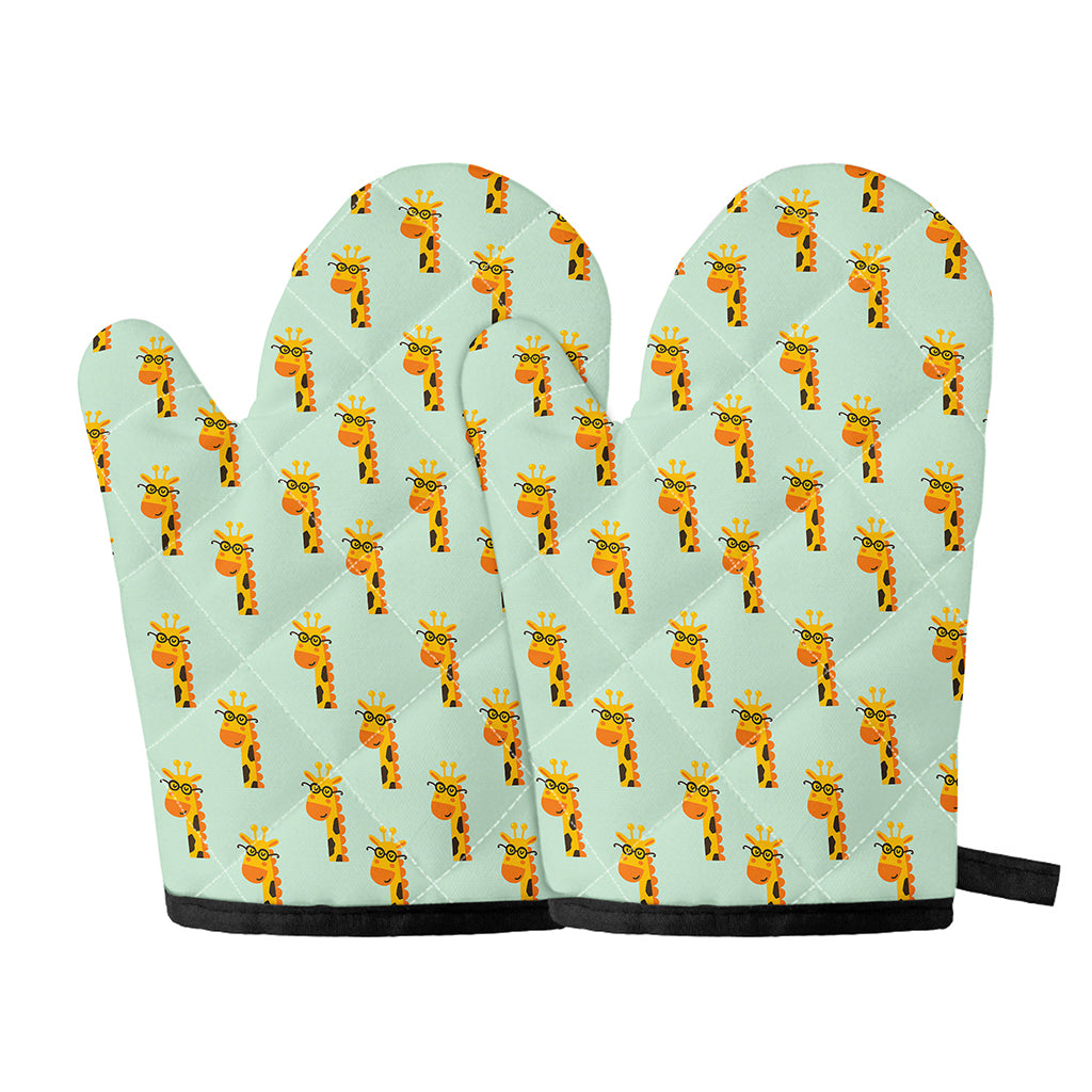 Giraffe With Glasses Pattern Print Oven Mitts