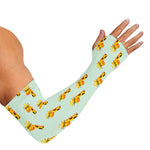 Giraffe With Glasses Pattern Print Sun Protection Arm Sleeves