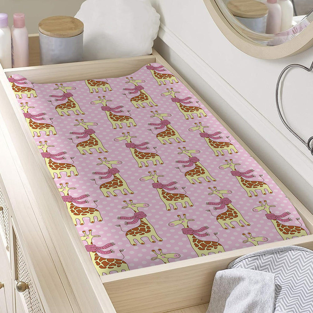 Giraffe With Scarf Pattern Print Changing Pad Cover