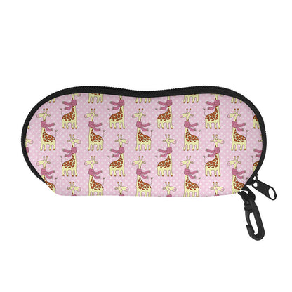 Giraffe With Scarf Pattern Print Glasses Case