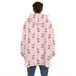 Giraffe With Scarf Pattern Print Hoodie Blanket