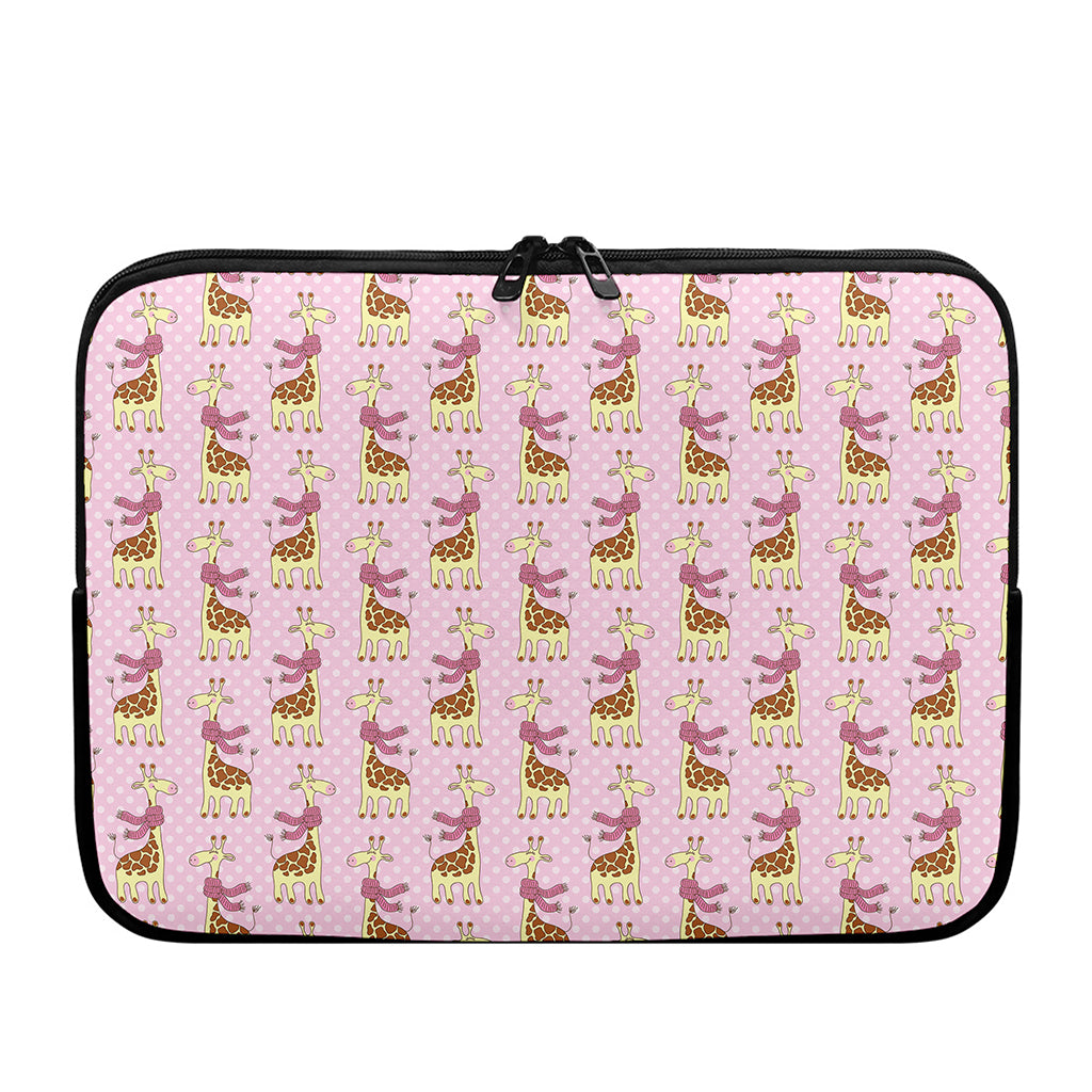 Giraffe With Scarf Pattern Print Laptop Sleeve