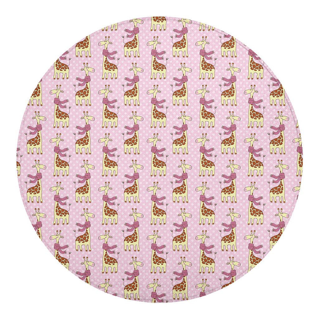Giraffe With Scarf Pattern Print Round Blanket