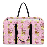 Giraffe With Scarf Pattern Print Utility Tote Bag