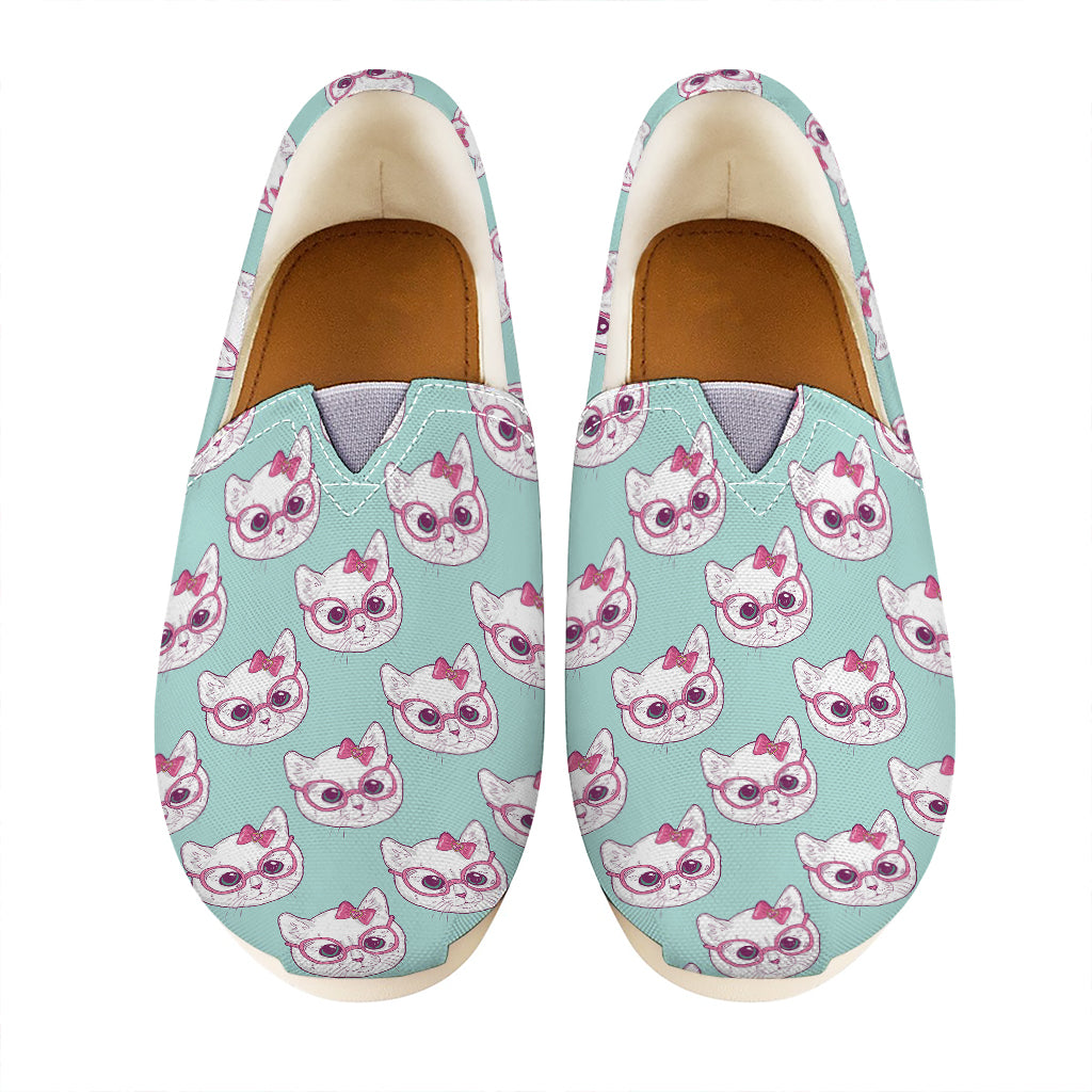 Girly Cat With Glasses Pattern Print Casual Shoes