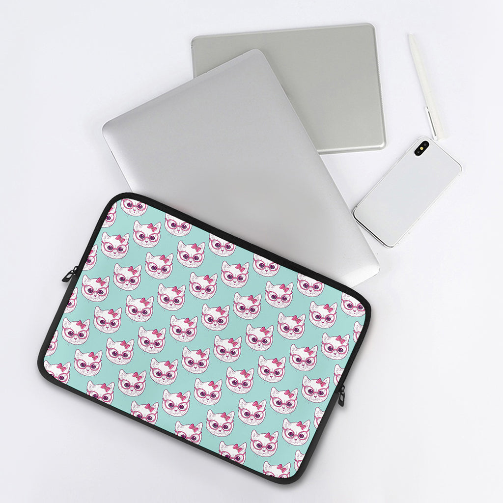 Girly Cat With Glasses Pattern Print Laptop Sleeve