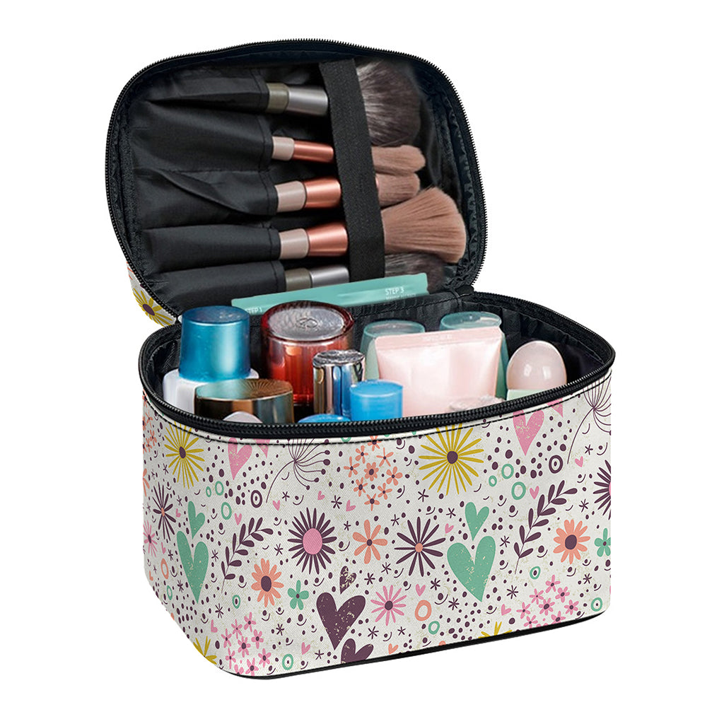 Girly Heart And Flower Pattern Print Travel Makeup Bag