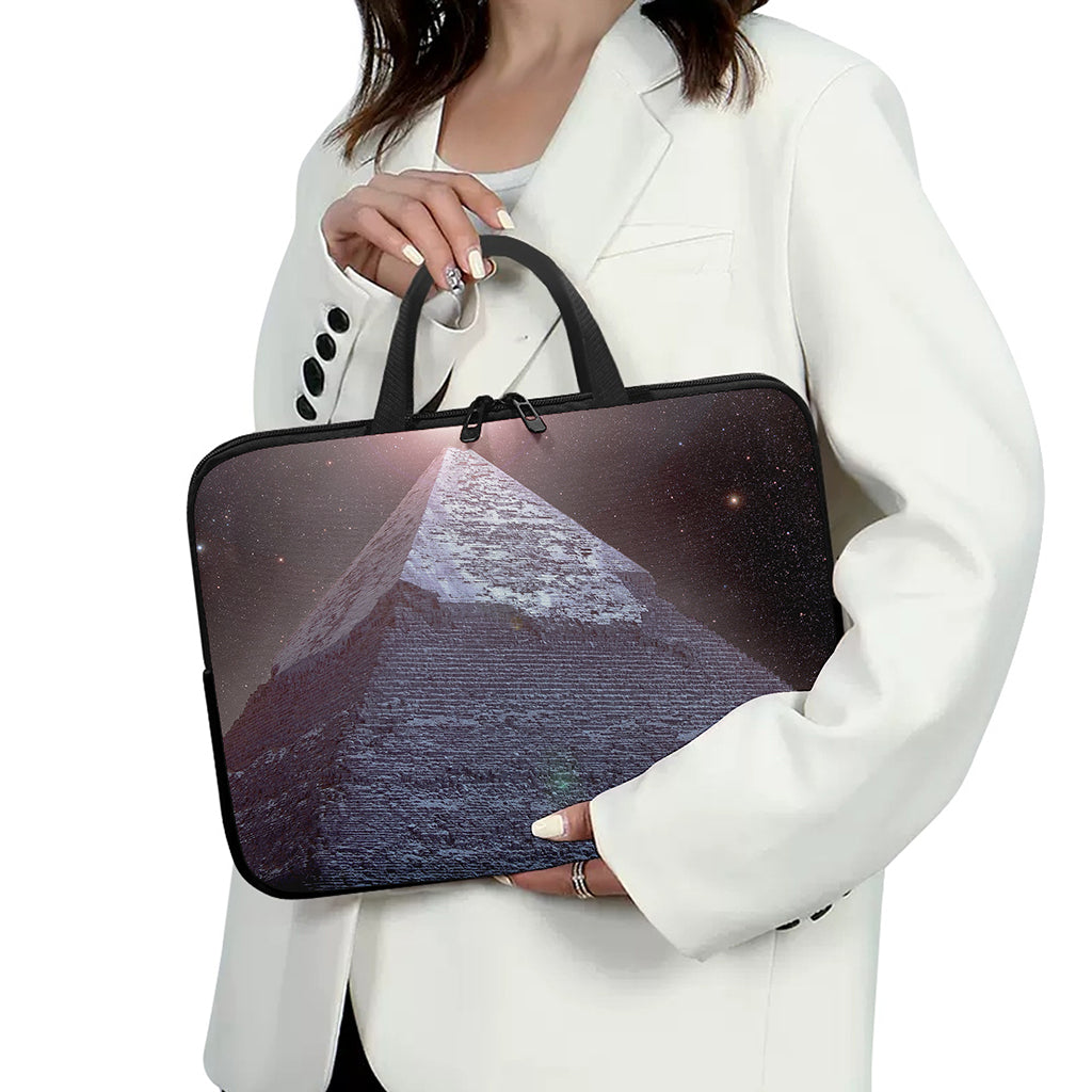 Giza Pyramid Print Laptop Sleeve With Handle