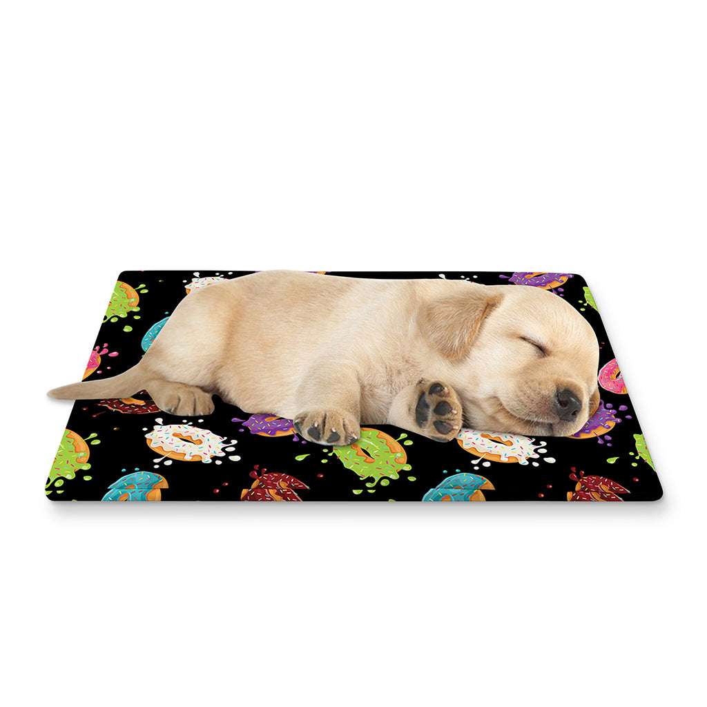 Glaze Donut Pattern Print Pet Cooling Mat Cover