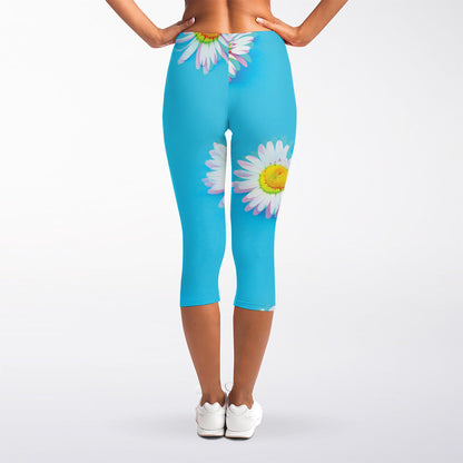 Glitch Daisy Flower Print Women's Capri Leggings