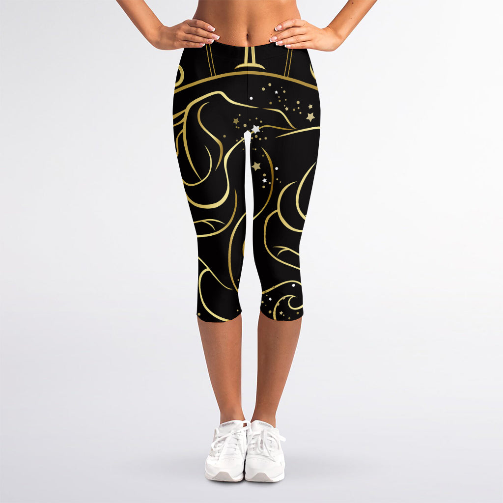 Gold And Black Gemini Sign Print Women's Capri Leggings