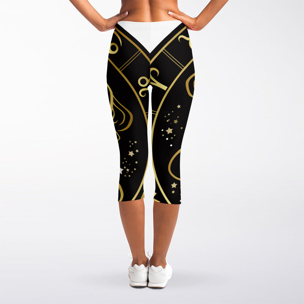 Gold And Black Gemini Sign Print Women's Capri Leggings
