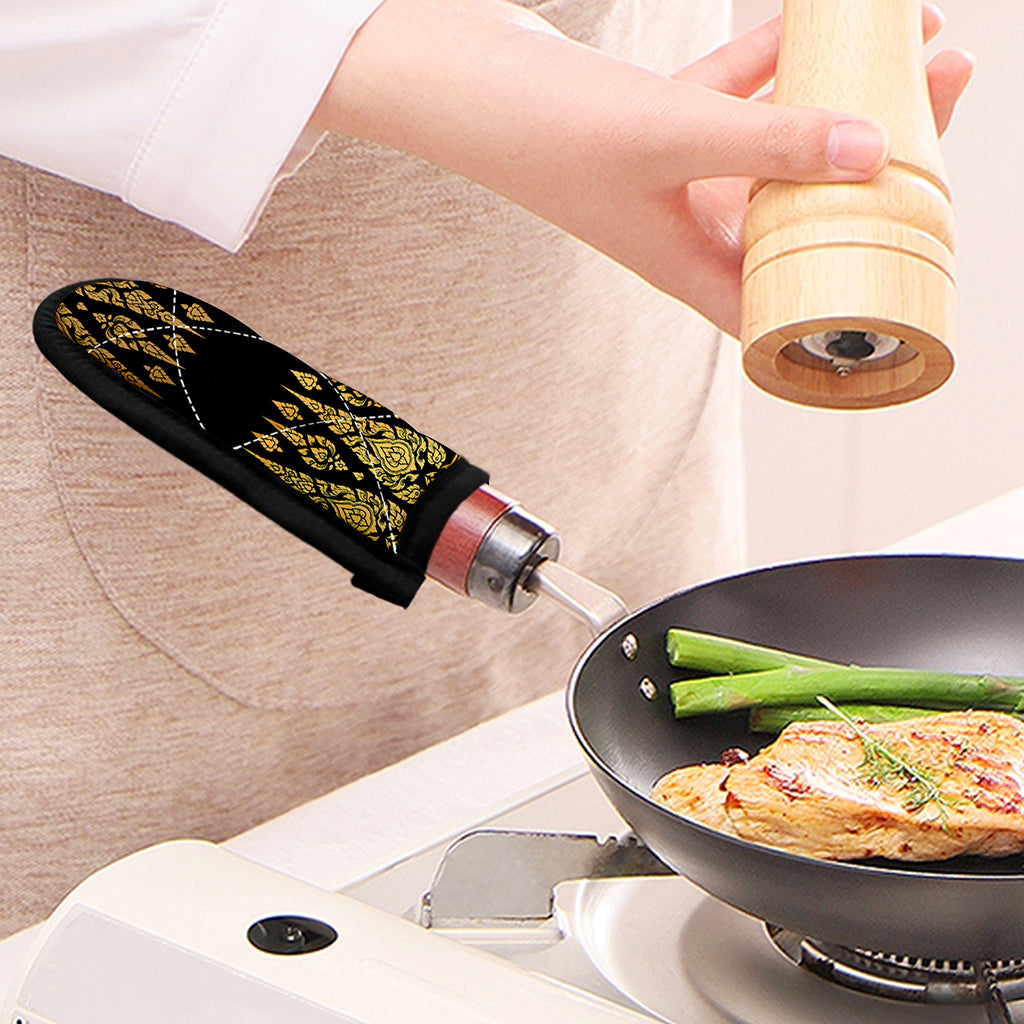 Gold And Black Thai Pattern Print Skillet Handle Cover