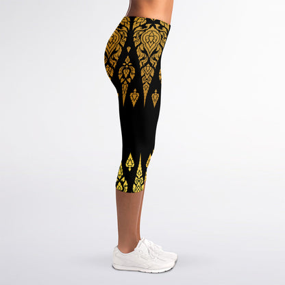 Gold And Black Thai Pattern Print Women's Capri Leggings