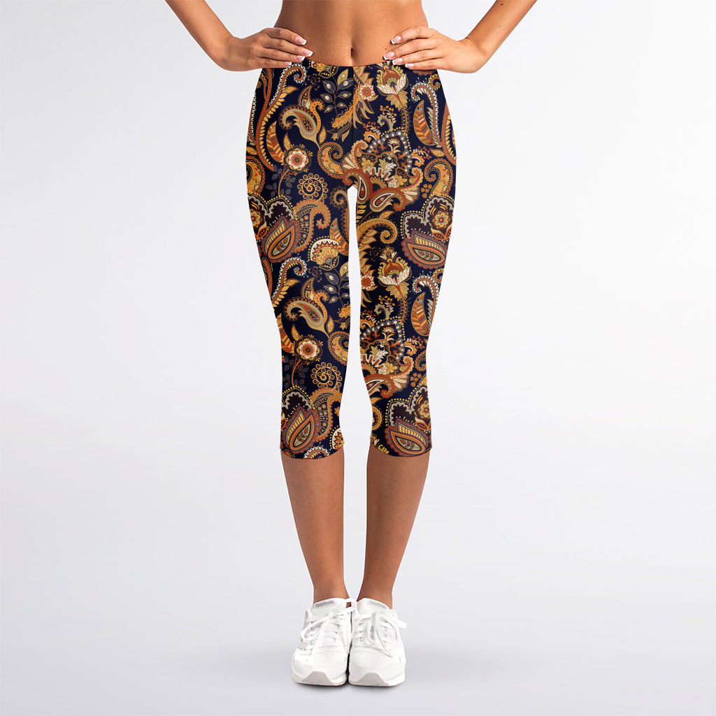Gold And Blue Paisley Pattern Print Women's Capri Leggings