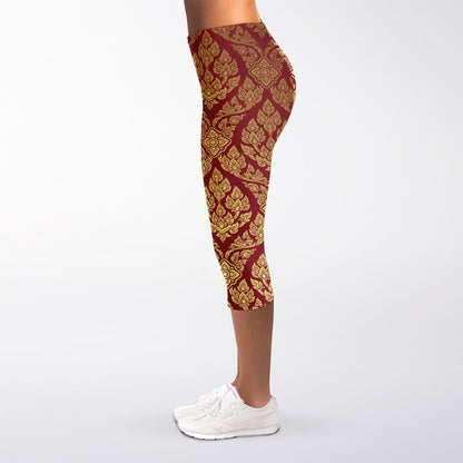 Gold And Red Thai Pattern Print Women's Capri Leggings
