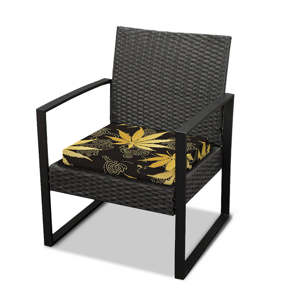 Gold Cannabis Leaf Pattern Print Outdoor Seat Cushion Cover