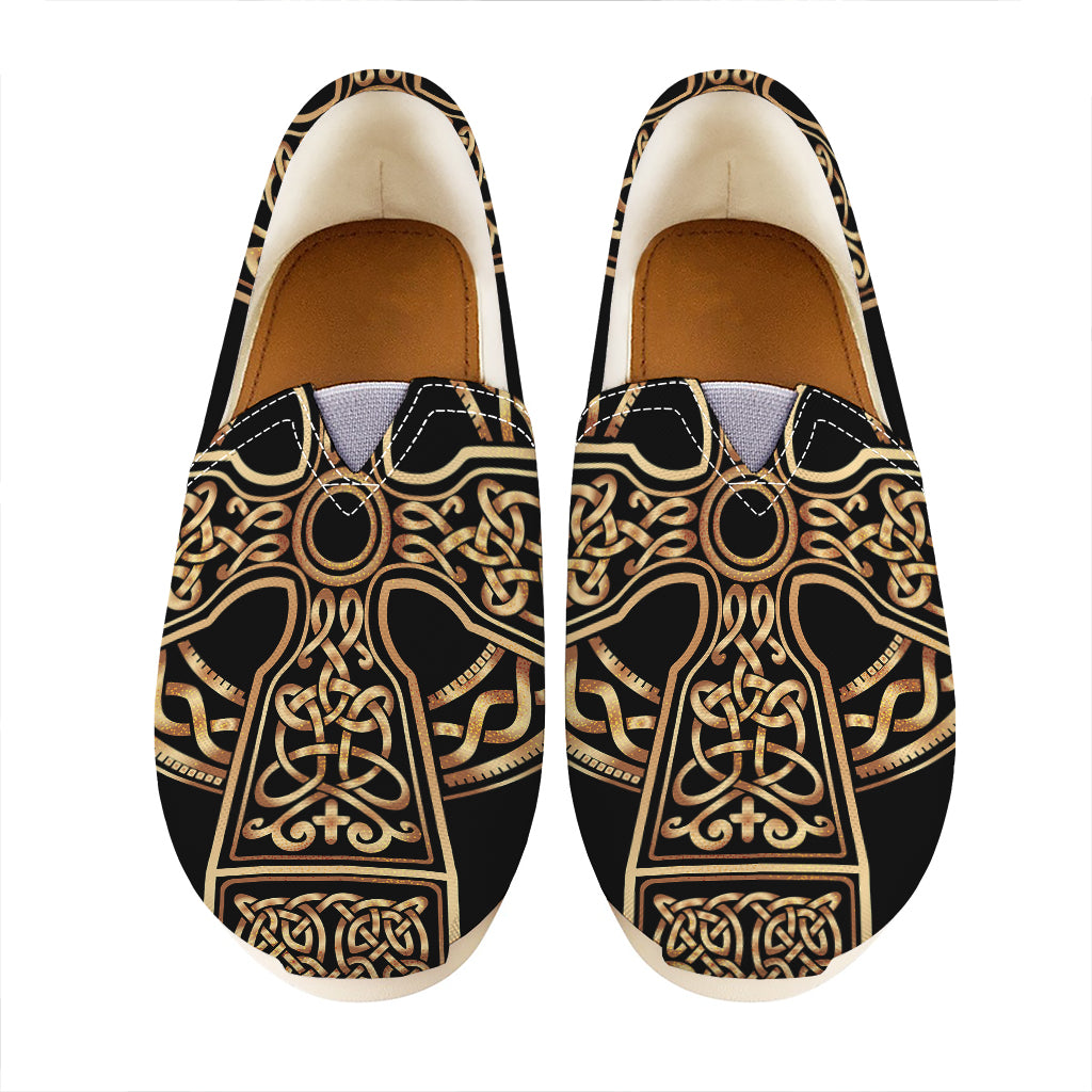 Gold Celtic Knot Cross Print Casual Shoes